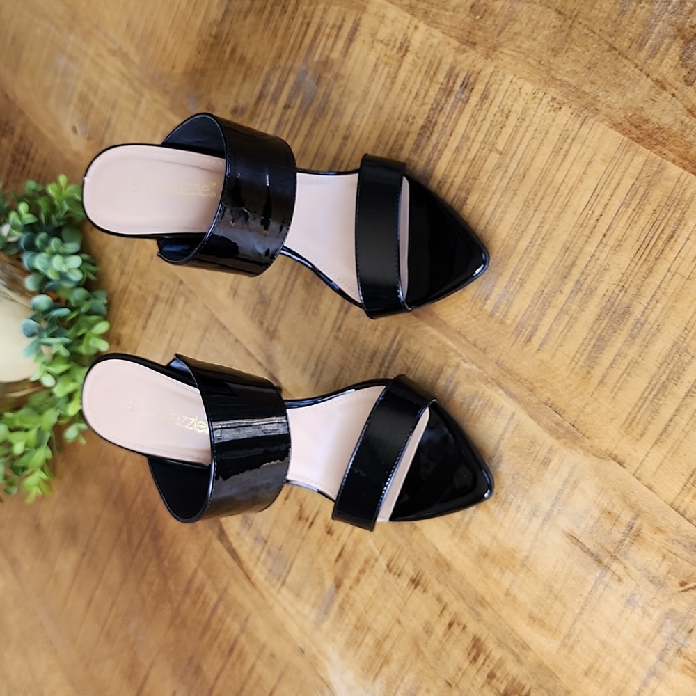 Pointed toe black patent leather stilleto sandals